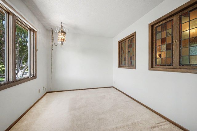 7419 Hyde Park Drive, Edina, MN 55439