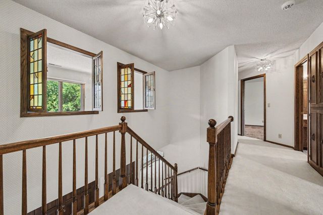 7419 Hyde Park Drive, Edina, MN 55439