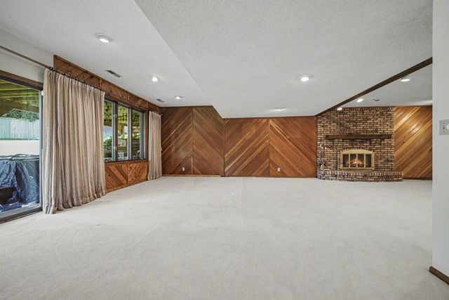 7419 Hyde Park Drive, Edina, MN 55439