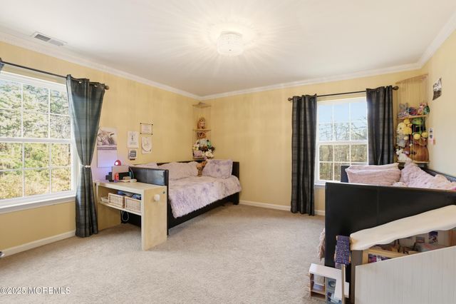 2 Woods Edge Drive, Jackson, NJ 08527