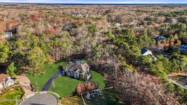 2 Woods Edge Drive, Jackson, NJ 08527