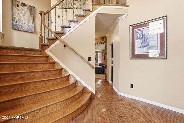 2 Woods Edge Drive, Jackson, NJ 08527