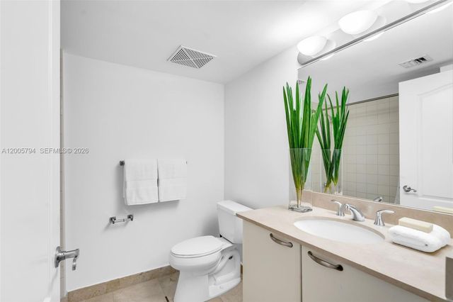 2101 Brickell Ave 306, Miami, FL 33129