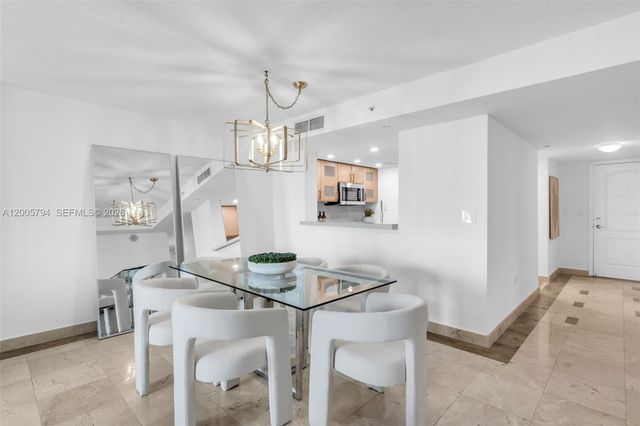 2101 Brickell Ave 306, Miami, FL 33129