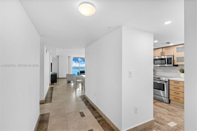 2101 Brickell Ave 306, Miami, FL 33129