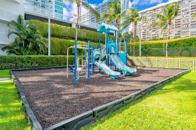 2101 Brickell Ave 306, Miami, FL 33129