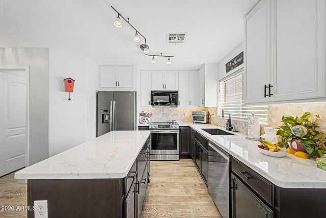 30972 N Bramwell Avenue, San Tan Valley, AZ 85143