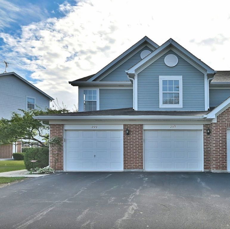295 Ashbury Lane 295, Roselle, IL 60172