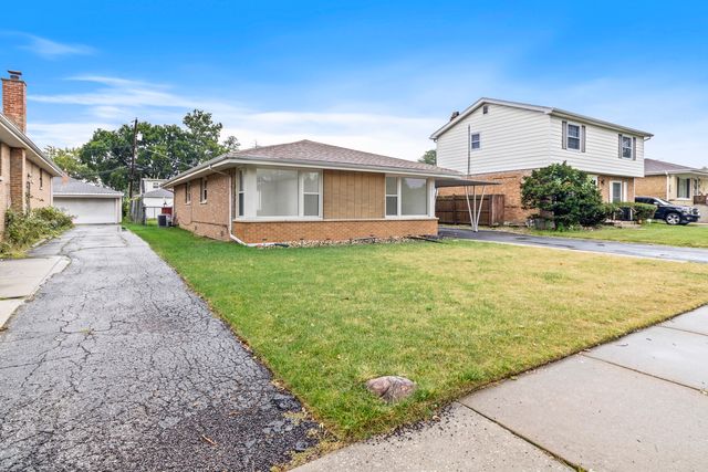 7915 Massasoit Avenue, Burbank, IL 60459