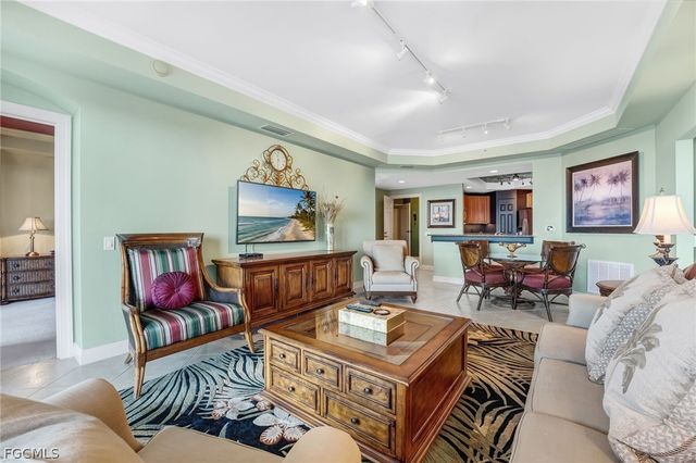 2743 1st ST 2102, Fort Myers, FL 33916