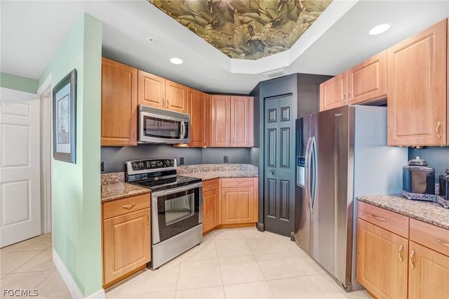 2743 1st ST 2102, Fort Myers, FL 33916