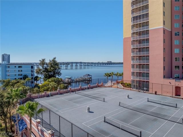 2743 1st ST 2102, Fort Myers, FL 33916