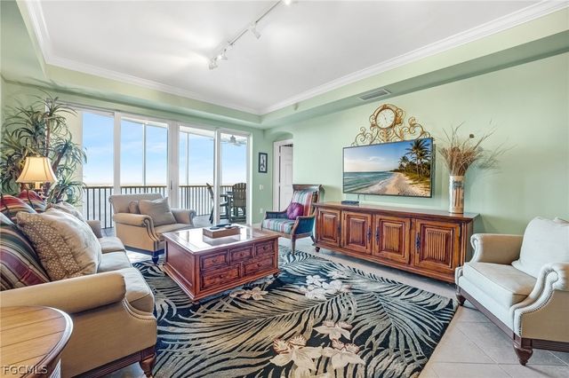 2743 1st ST 2102, Fort Myers, FL 33916