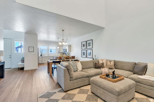 13907 S CANAAN PEAK DR, Herriman, UT 84096