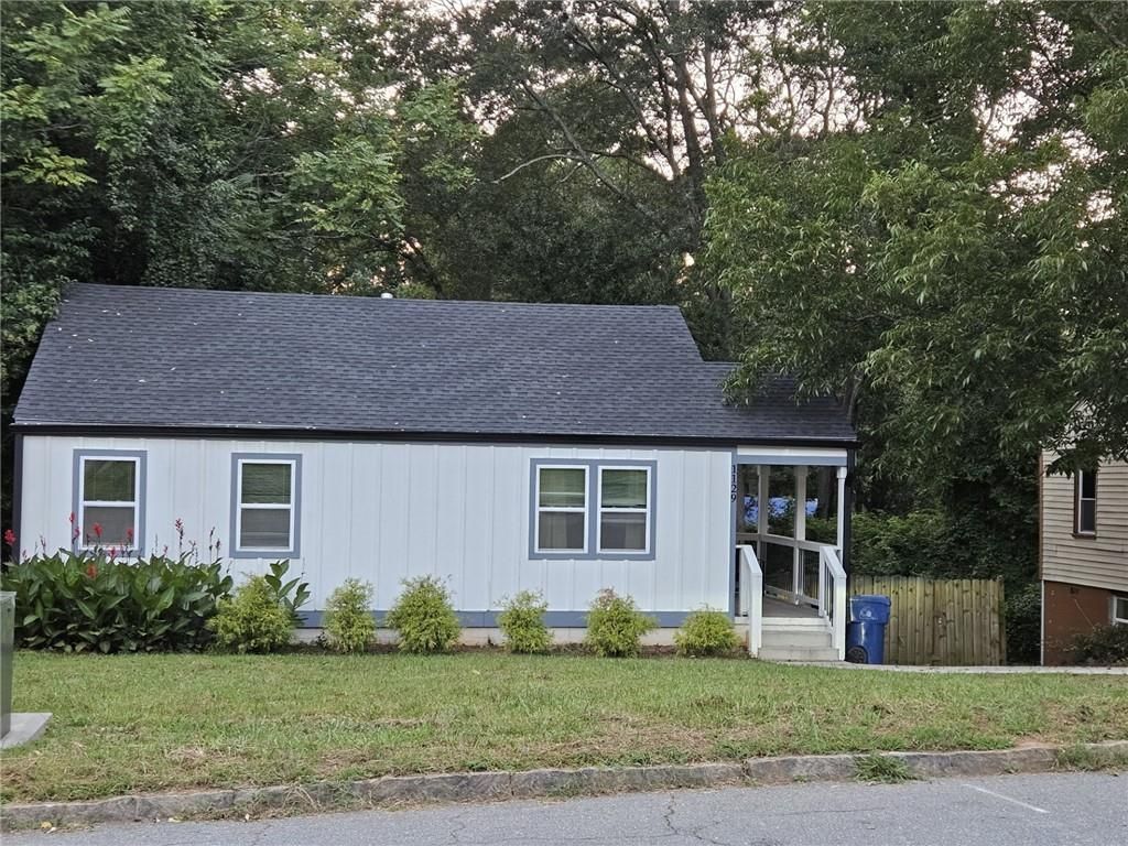 1129 Graymont SW Drive, Atlanta, GA 30310