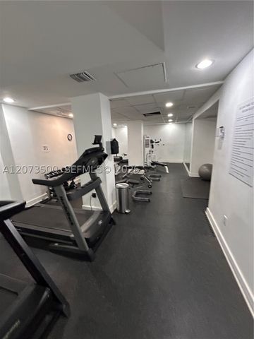 6450 Collins Ave 707, Miami Beach, FL 33141