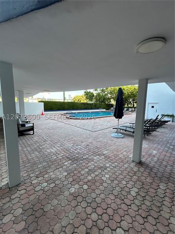 6450 Collins Ave 707, Miami Beach, FL 33141
