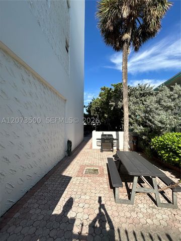 6450 Collins Ave 707, Miami Beach, FL 33141