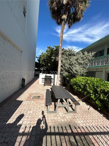 6450 Collins Ave 707, Miami Beach, FL 33141