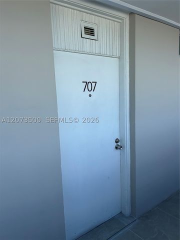 6450 Collins Ave 707, Miami Beach, FL 33141