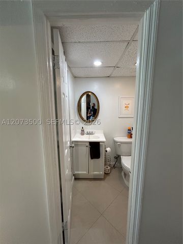 6450 Collins Ave 707, Miami Beach, FL 33141