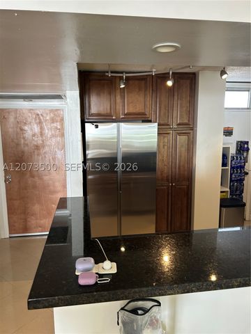6450 Collins Ave 707, Miami Beach, FL 33141