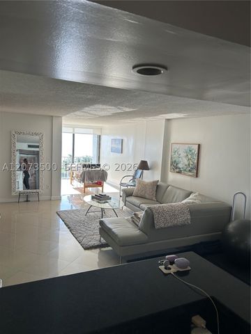 6450 Collins Ave 707, Miami Beach, FL 33141