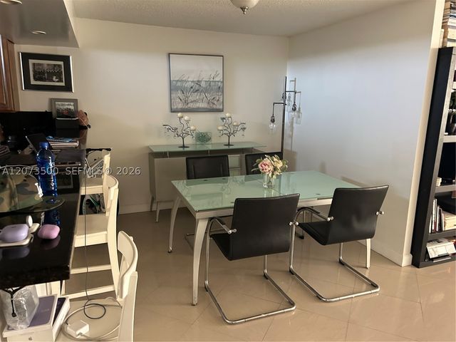 6450 Collins Ave 707, Miami Beach, FL 33141