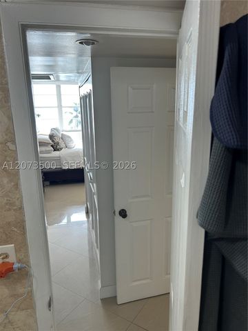 6450 Collins Ave 707, Miami Beach, FL 33141
