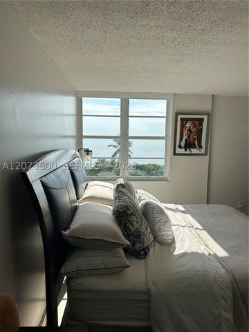 6450 Collins Ave 707, Miami Beach, FL 33141