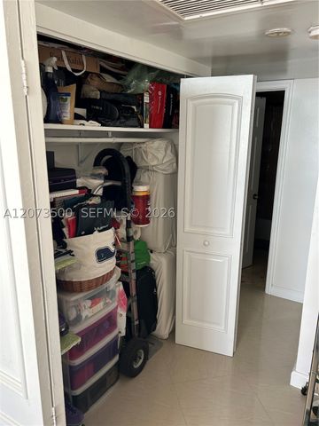 6450 Collins Ave 707, Miami Beach, FL 33141