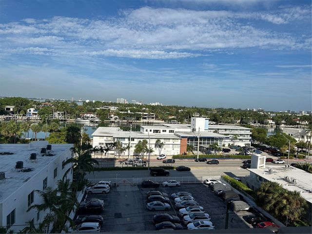 6450 Collins Ave 707, Miami Beach, FL 33141