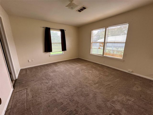2570 Stadium Drive, Alvin, TX 77511