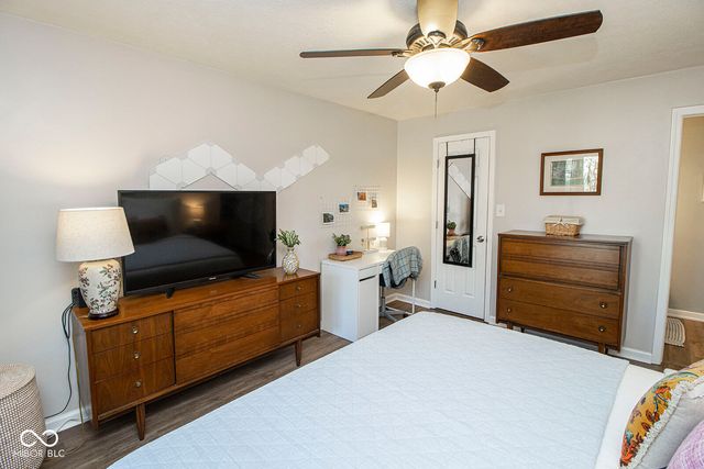 9709 River Oak Lane E, Fishers, IN 46038