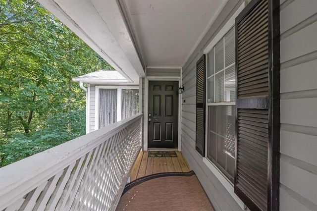 1004 Vicksburg Place, Atlanta, GA 30350
