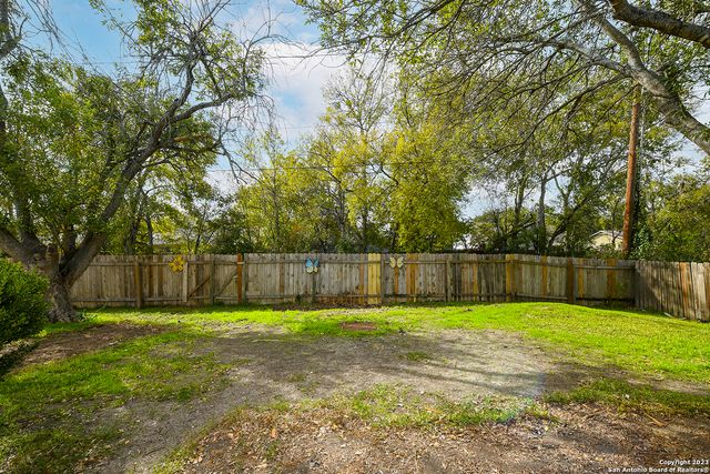 12418 Bret Springs St, San Antonio, TX 78233
