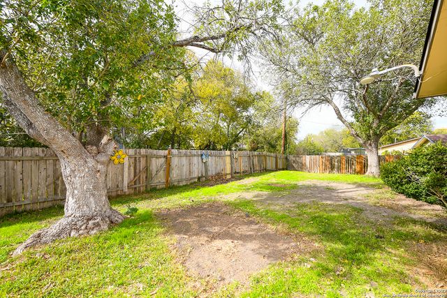 12418 Bret Springs St, San Antonio, TX 78233