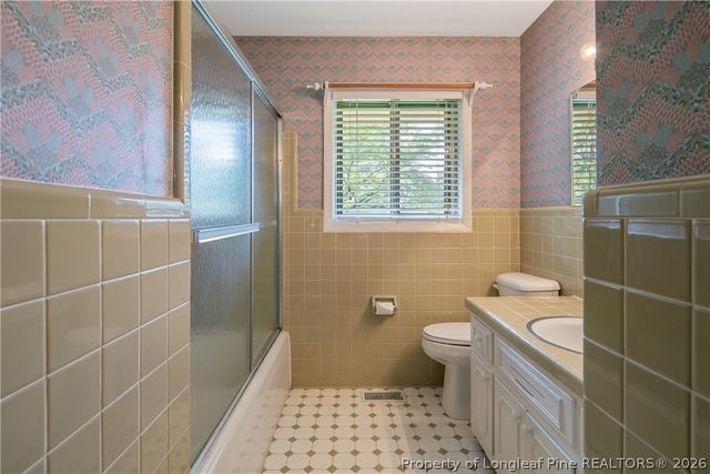 2522 Elmhurst Drive, Fayetteville, NC 28304