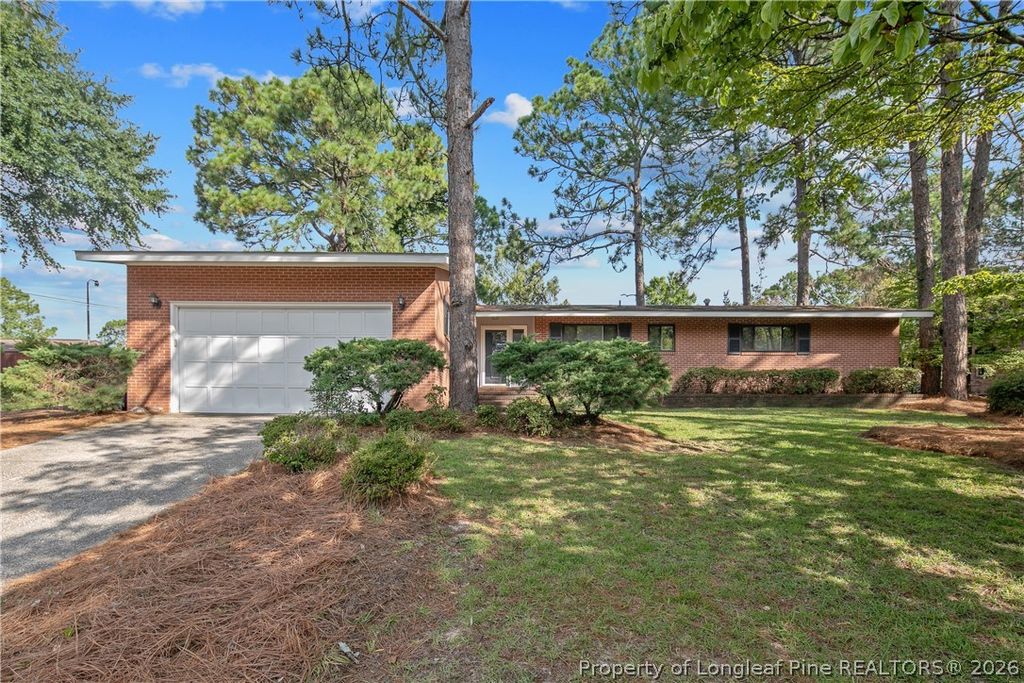 2522 Elmhurst Drive, Fayetteville, NC 28304 — photo 2