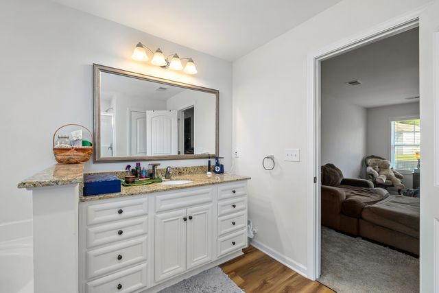 2115 Alden Drive, Dalzell, SC 29040