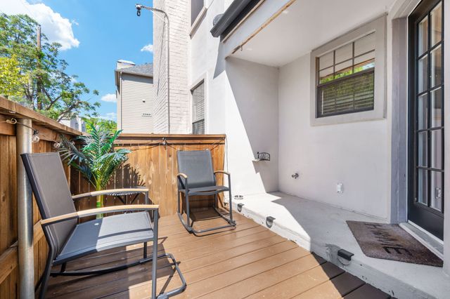 3901 Travis Street 121, Dallas, TX 75204