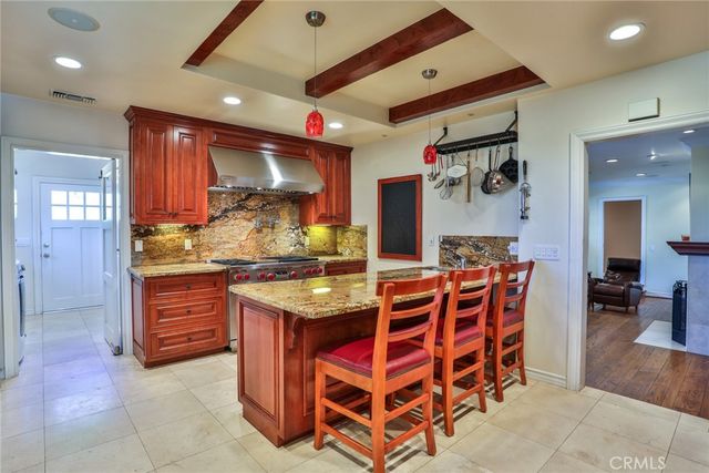 579 E Sierra Madre, Azusa, CA 91702