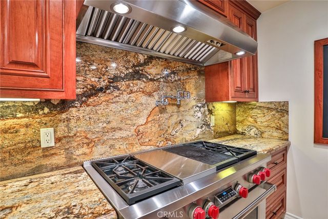 579 E Sierra Madre, Azusa, CA 91702