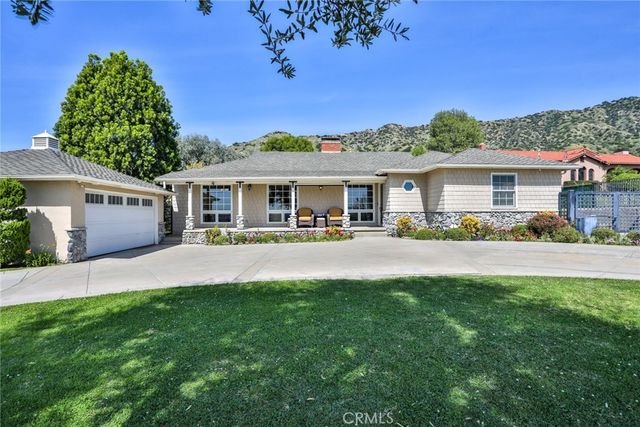 579 E Sierra Madre, Azusa, CA 91702