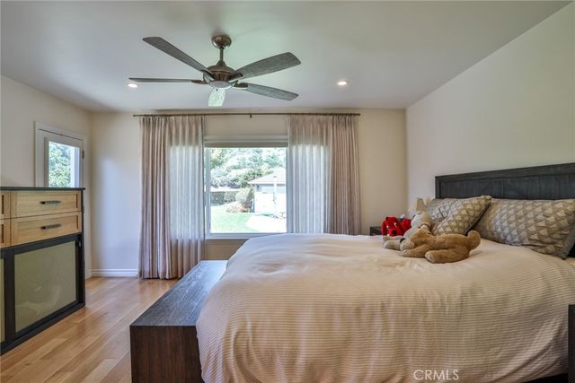 579 E Sierra Madre, Azusa, CA 91702