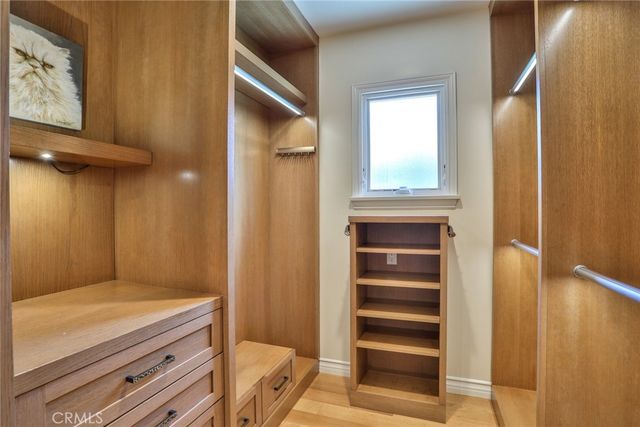 579 E Sierra Madre, Azusa, CA 91702