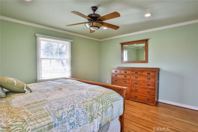 579 E Sierra Madre, Azusa, CA 91702