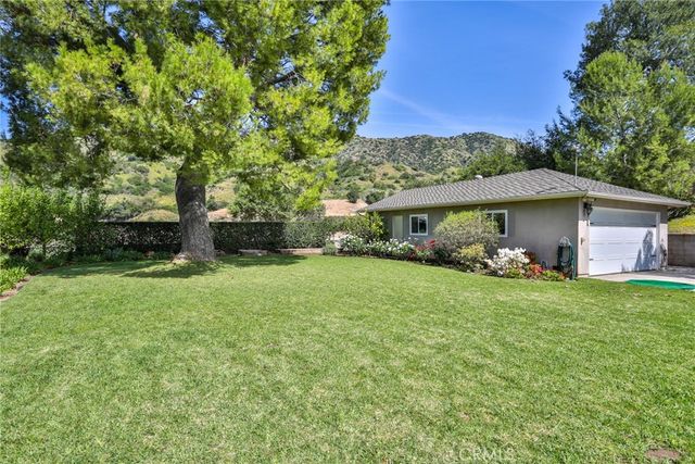 579 E Sierra Madre, Azusa, CA 91702