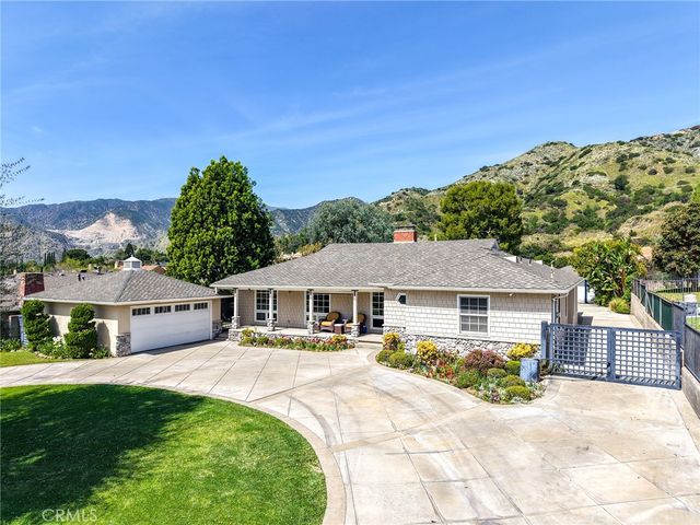 579 E Sierra Madre, Azusa, CA 91702