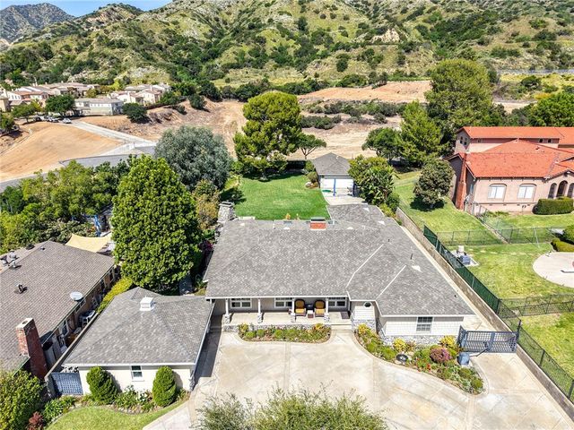579 E Sierra Madre, Azusa, CA 91702